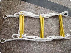 防護軟梯